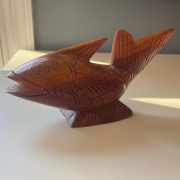 Vintage Handcrafted Wooden Fish Sculpture - Picture 3 of 5